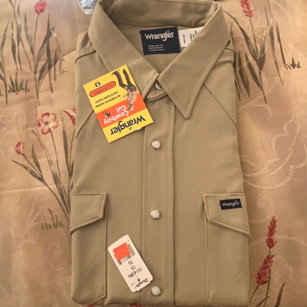 Brand new old wrangler cowboy fit button down